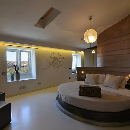 Lägenhetshotell La Residenza Del Monaco Bianco