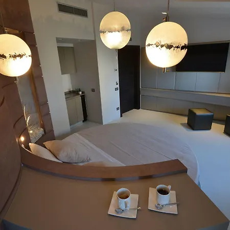 La Residenza Del Monaco Bianco Апарт-отель