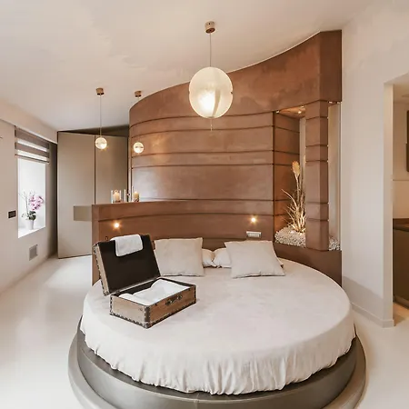 Couette-café La Residenza Del Monaco Bianco 4*