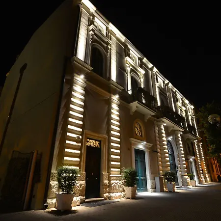 La Residenza Del Monaco Bianco 4* Матера