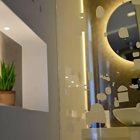 Lägenhetshotell La Residenza Del Monaco Bianco