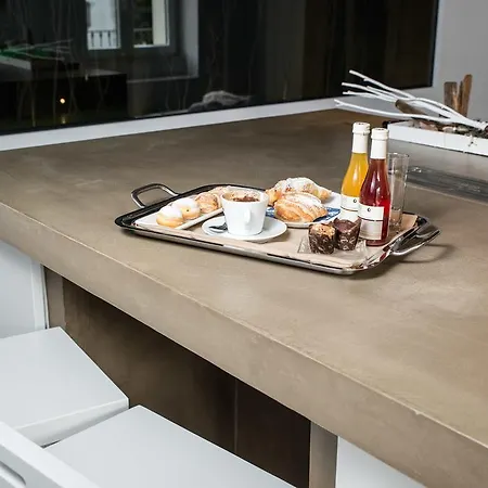 La Residenza Del Monaco Bianco Bed & Breakfast