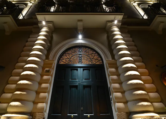 La Residenza Del Monaco Bianco Bed & Breakfast 4*